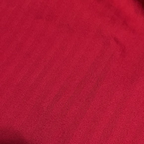 Chaps Ralph Lauren Red Button down - Picture 6 of 6